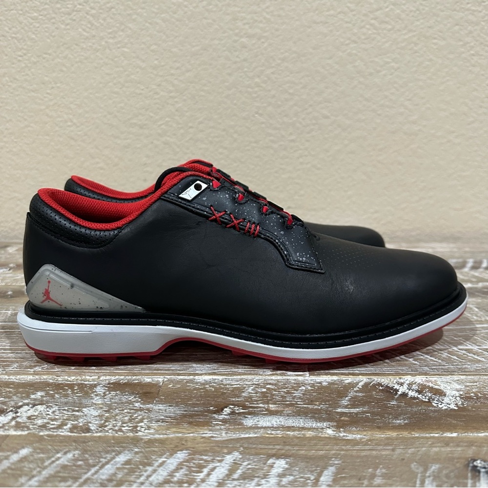 Jordan ADG 5 Men's Size 11 Golf Shoes Black Red Leather Bred Low FQ7874-001